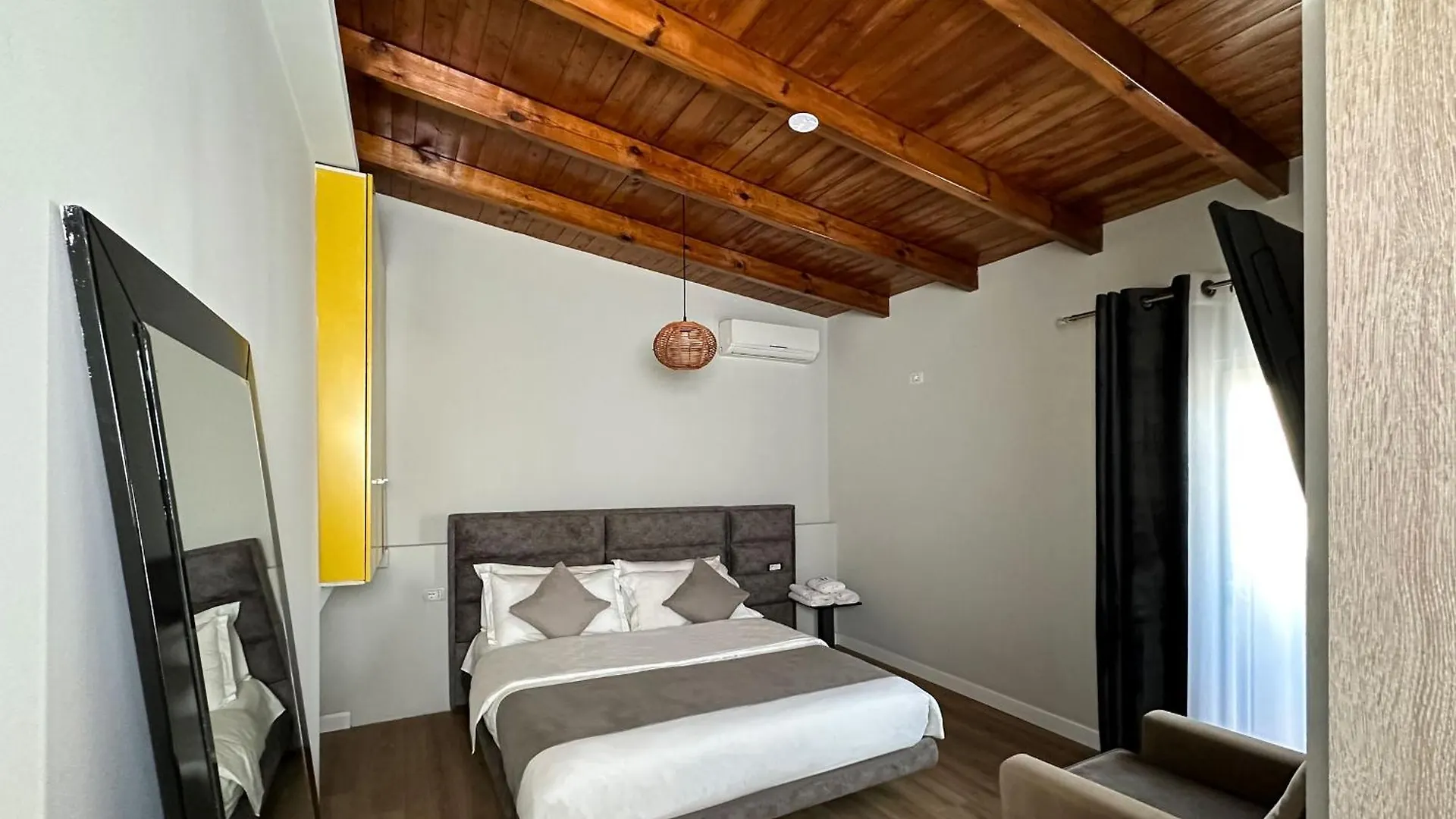 Eden Hotel Tirana Albania