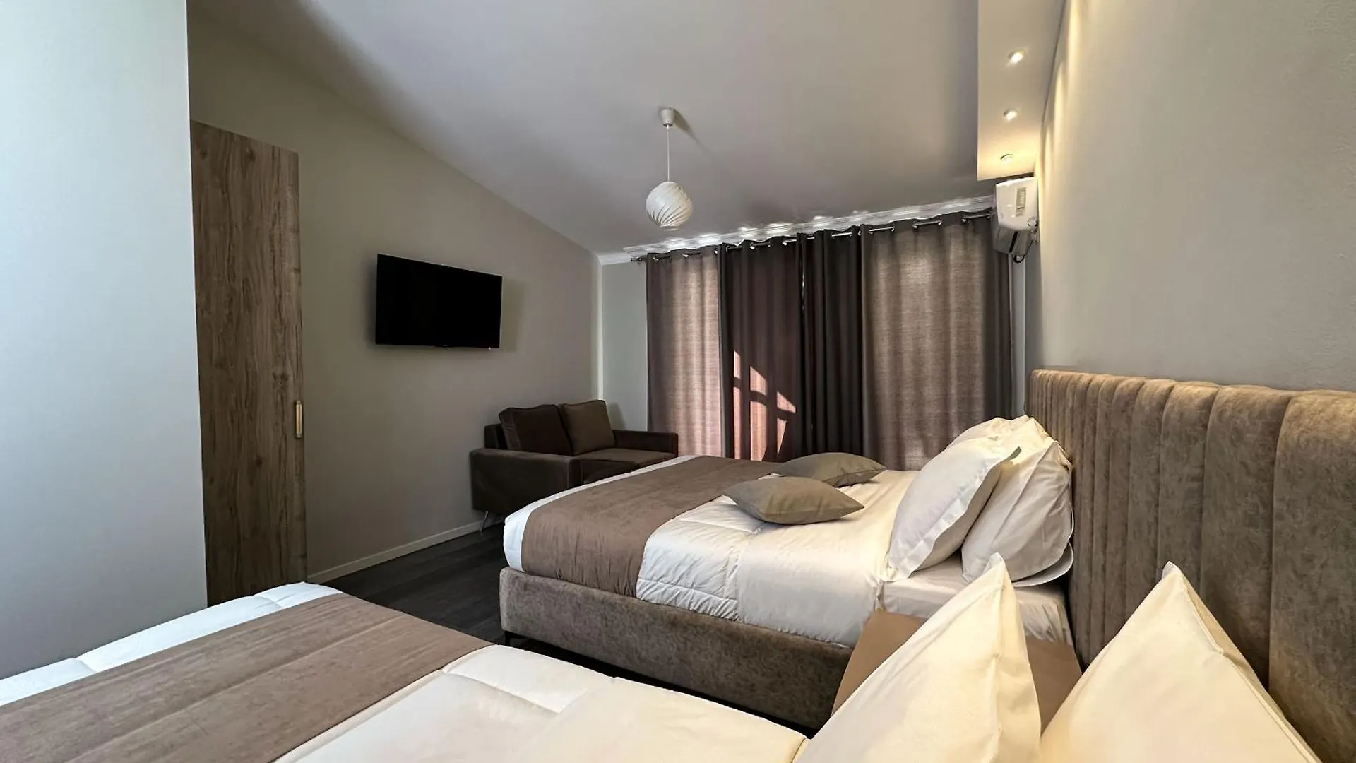 Eden Hotel Tirana