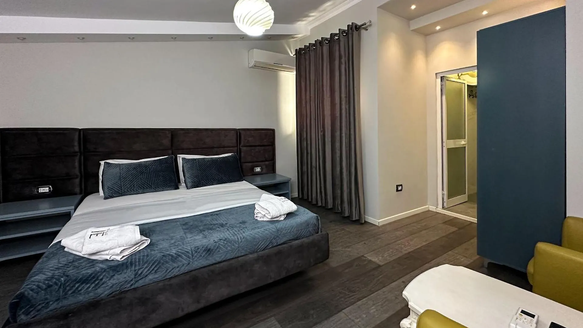 Eden Hotel Tirana 3*,